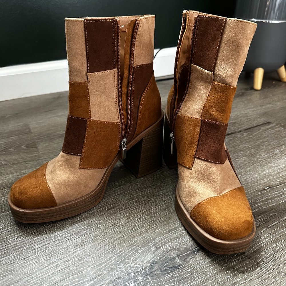 A New Day Geometrical Booties